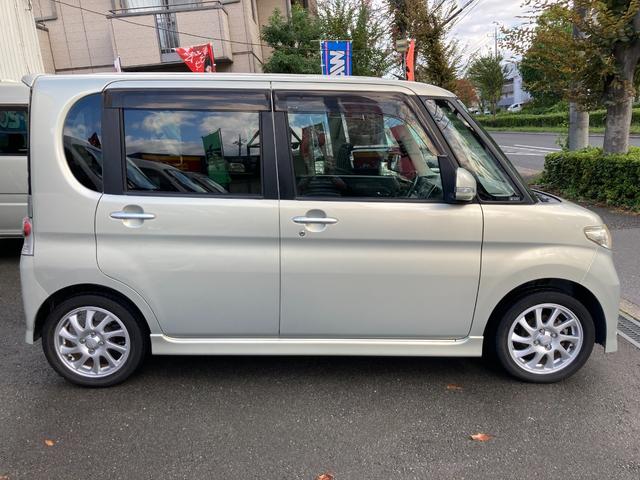 タント カスタムRS カスタムRSターボ・MOMOステアリング・左パワースライドドア・ピラーレス・90度開閉ドア・スマートキー・オートマ・フル装備・純正15インチアルミ・ドアバイザー(16枚目)