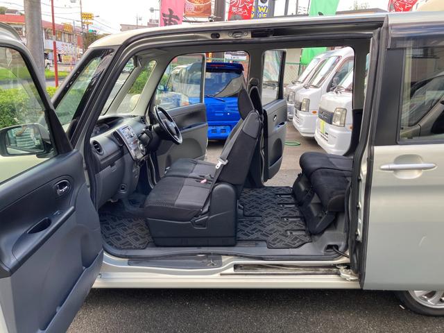 タント カスタムRS カスタムRSターボ・MOMOステアリング・左パワースライドドア・ピラーレス・90度開閉ドア・スマートキー・オートマ・フル装備・純正15インチアルミ・ドアバイザー(28枚目)