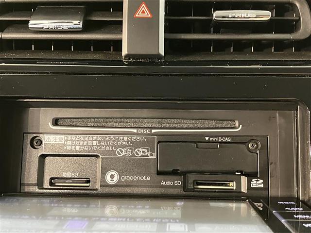 プリウス Ｓ　３５４４６キロ　７インチＴＣナビ　ＣＤ　ＤＶＤ　ＤＴＶ　ＥＴＣ　バックガイドモニター　ドライブレコーダー　０７０　　セキュリティアラーム　パワーウィンドー　サイドエアバック　１オーナー　ＳＲＳ（8枚目）