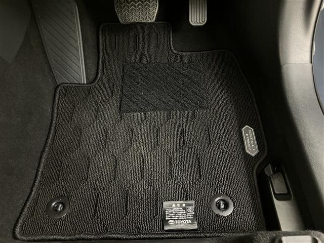 カローラクロス ハイブリッド　Ｓ　３９５０ｋｍ　ＬＥＤライト　フルセグＴＶ　アルミホイール　クルーズコントロール　スマートキー　ＥＴＣ　イモビ　メモリーナビ　ドラレコ　リヤカメラ　衝突防止ブレーキ（33枚目）