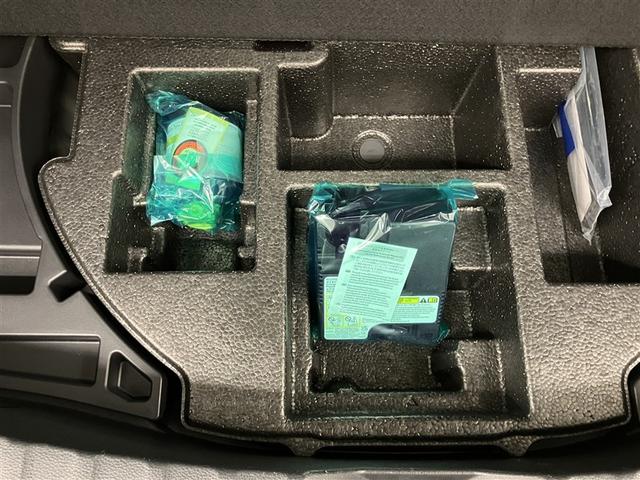 カローラクロス ハイブリッド　Ｓ　３９５０ｋｍ　ＬＥＤライト　フルセグＴＶ　アルミホイール　クルーズコントロール　スマートキー　ＥＴＣ　イモビ　メモリーナビ　ドラレコ　リヤカメラ　衝突防止ブレーキ（37枚目）