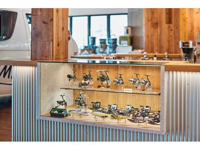 シエンタ Ｇ　クエロ　軽減ブレーキ　両側自動ドア　Ｉストップ　後カメラ　デュアルエアバック　パワーウィンドウ　フルオートエアコン　ウォークスルー　ＬＥＤヘッド　ナビ＆ＴＶ　スマキー　ＶＳＣ　３列　キーレス　アルミ　イモビ（24枚目）