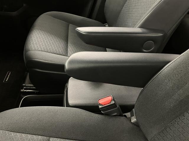 ノア Ｓ－Ｇ　１４３３７ｋｍ　ワンオーナー車　横滑り防止　Ｂモニター　両側自動ドア　クルコン　スマートキ　アルミホイール　リアオートエアコン　ＡＡＣ　ＥＴＣ車載器　イモビライザー　ＬＥＤライト　キーレス　記録簿（28枚目）