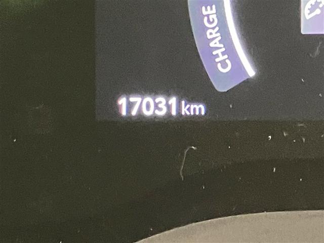 シエンタ ハイブリッドＺ　１７０３０ｋｍ　ＴＳＳ　ワンオーナ　エアバック　アルミ　ナビＴＶ　イモビライザー　整備記録簿　バックモニター　ＬＥＤヘッドライト　ＥＴＣ車載器　横滑り防止　スマートキー　オートエアコン　ＷＳＲＳ（17枚目）