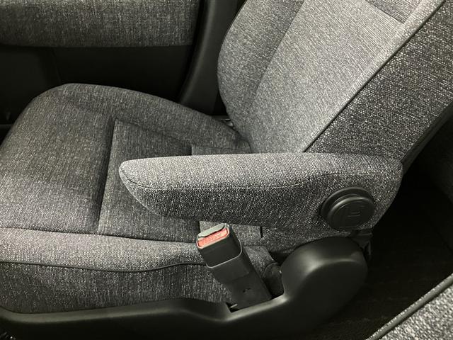 シエンタ ハイブリッドＺ　４７０２６ｋｍ　ＴＳＳ　ワンオーナ　エアバック　キーレスエントリー　ナビＴＶ　イモビライザー　整備記録簿　バックモニター　ＬＥＤヘッドライト　ＥＴＣ車載器　横滑り防止　スマートキー　オートエアコン（29枚目）