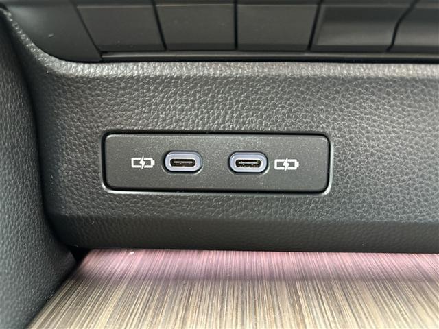 クラウン Z ムーンルーフ レザーシート LEDヘッドライト 1オナ 地デジTV ABS AC100V パワーシート バックモニター スマートキー ETC ドライブレコーダー アルミホイール エアコン 盗難防止装置(19枚目)