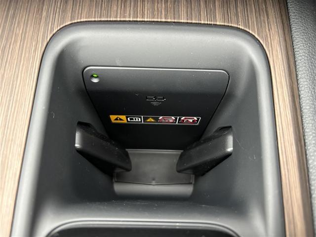 クラウン Z ムーンルーフ レザーシート LEDヘッドライト 1オナ 地デジTV ABS AC100V パワーシート バックモニター スマートキー ETC ドライブレコーダー アルミホイール エアコン 盗難防止装置(20枚目)