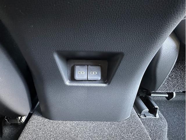 ハリアー G 衝突回避ブレーキ AUX接続 セキュリティーアラーム AAC バックモニタ- 記録簿有 エアロ 1オーナ 横滑防止装置 LEDランプ スマキー キーフリー AW ETC車載器 PS パワーウインドウ(25枚目)