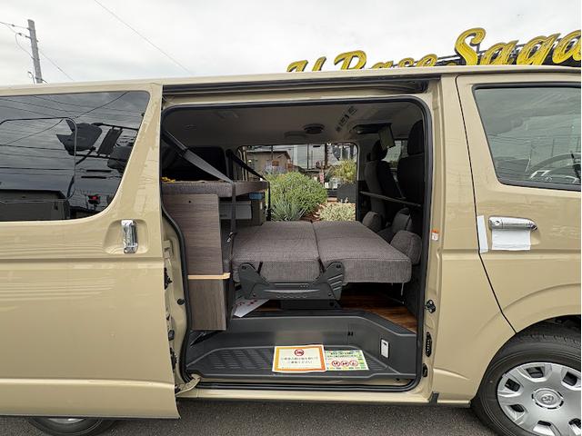 ハイエースバン ロングスーパーGL オートエアコン LEDヘッド イモビライザー フルセグテレビ フルタイム4WD メモリナビ スマ-トキー ETC車載器 AC100V電源 ABS ナビ&TV プリクラッシュシステム 横滑り防止システム(22枚目)