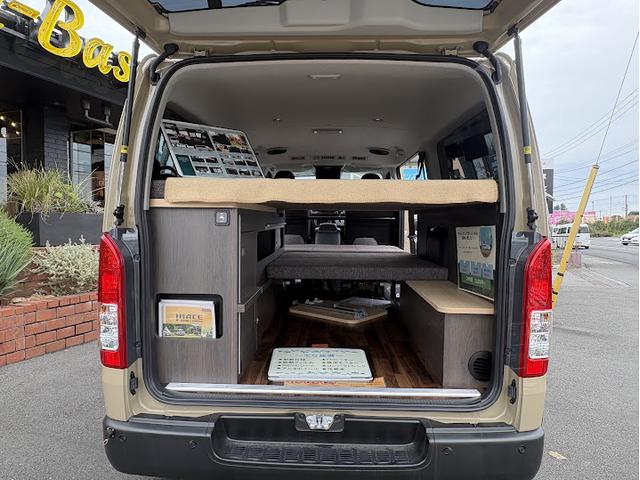 ハイエースバン ロングスーパーGL オートエアコン LEDヘッド イモビライザー フルセグテレビ フルタイム4WD メモリナビ スマ-トキー ETC車載器 AC100V電源 ABS ナビ&TV プリクラッシュシステム 横滑り防止システム(24枚目)