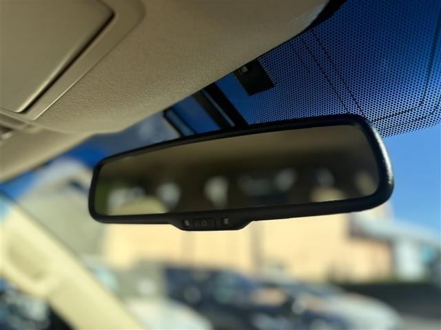 ランドクルーザープラド TX Lパッケージ リアカメラ スマートキ 盗難防止 キーレスエントリー ETC装備 3列席 DVD再生可 エアコン LEDランプ アルミホイール パートタイム4WD 横滑り防止システム フルTV 電動パワーシート(19枚目)