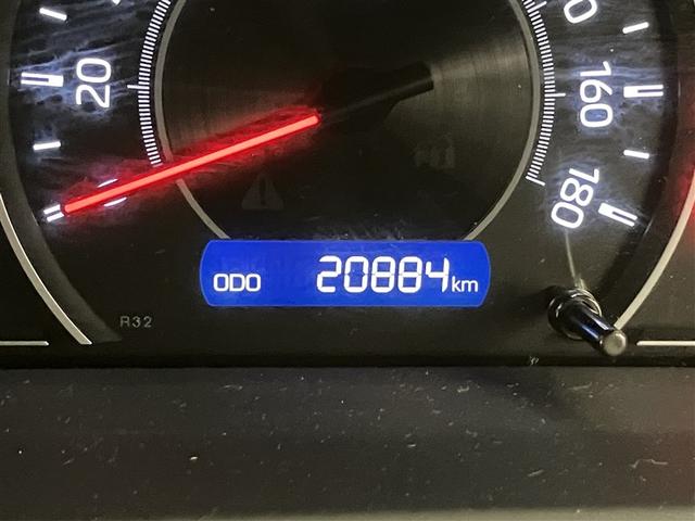 ヴォクシー ZS 煌III プリクラッシュ スマートキ アイスト DVD再生機能 横滑り防止装置 ナビTV アルミ 三列シート WAC 盗難防止 オートエアコン キーレス ETC装備 パワステ メモリナビ クルコン ABS(16枚目)