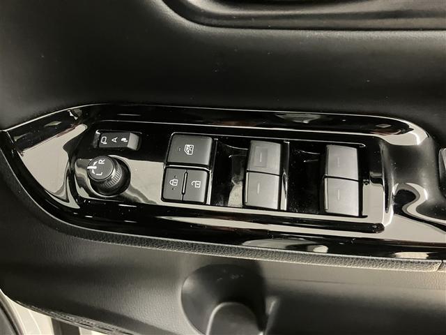 ヴォクシー ZS 煌III プリクラッシュ スマートキ アイスト DVD再生機能 横滑り防止装置 ナビTV アルミ 三列シート WAC 盗難防止 オートエアコン キーレス ETC装備 パワステ メモリナビ クルコン ABS(26枚目)