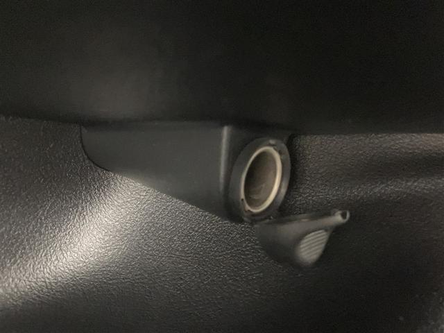 シエンタ G セーフティーエディションII 誤発進抑制装置 両側パワースライドドア DVD 横滑り防止装置 ETC車載器 オートエアコン フルセグTV 盗難防止システム ABS ウォークスルー キーレスエントリー ナビ&TV メモリ-ナビ PS(28枚目)