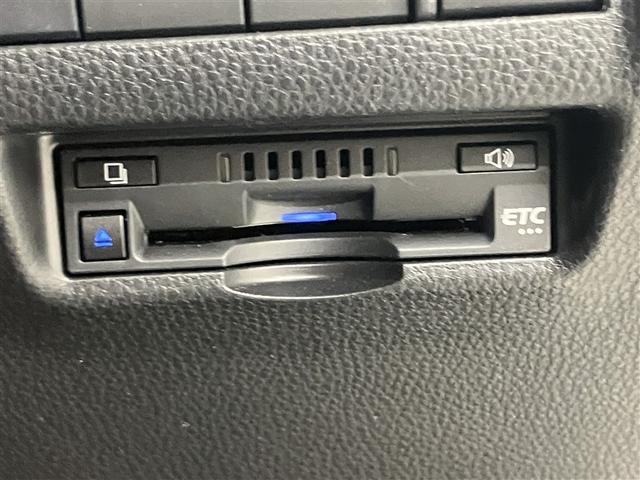 ハリアー G 衝突回避ブレーキ AUX接続 セキュリティーアラーム AAC バックモニタ- 記録簿有 1オーナ 横滑防止装置 LEDランプ スマキー キーフリー AW ETC車載器 PS パワーウインドウ ナビ(8枚目)