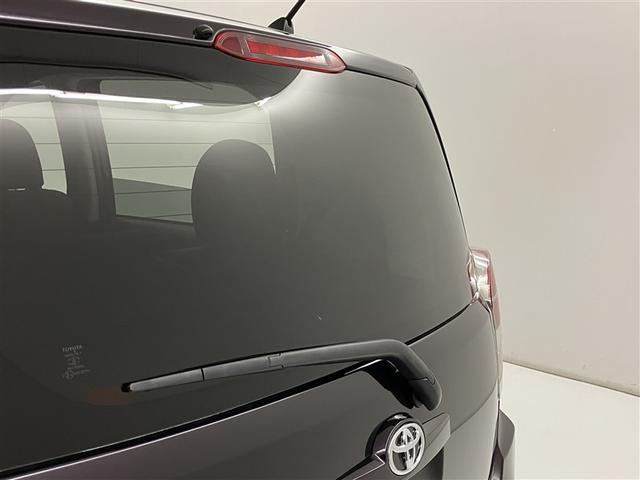 店舗は車両の他、アウトドア用品を展示しております。お車だけでなくアウトドア用品も是非お声がけください。♪神奈川県相模原市緑区谷ケ原１−１７−１３