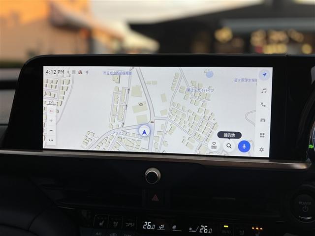 クラウンエステート Ｚ　パワーシート　４ＷＤ　クルーズコントロール　フルセグテレビ　黒革シート　１００Ｖ充電（16枚目）