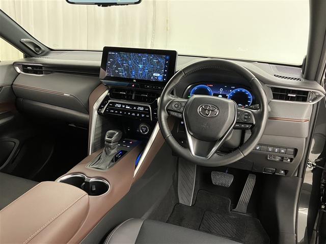 ハリアーハイブリッド Ｚ　レザーパッケージ　パノラマサンルーフ　地デジ　横滑防止　盗難防止システム　Ｂモニター　ＬＥＤライト　パワーウィンドウ　クルコン　スマートキ－　助手席エアバック　パワーシート　エアバッグ　点検記録簿　オートエアコン（5枚目）