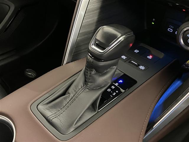 ハリアーハイブリッド Ｚ　レザーパッケージ　パノラマサンルーフ　地デジ　横滑防止　盗難防止システム　Ｂモニター　ＬＥＤライト　パワーウィンドウ　クルコン　スマートキ－　助手席エアバック　パワーシート　エアバッグ　点検記録簿　オートエアコン（24枚目）