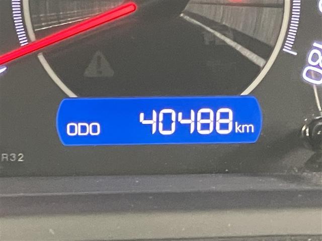 ノア Ｓｉ　ローダウン　１オーナー　プリクラッシュ　ＬＥＤヘットライト　ＥＴＣ付き　ドライブレコーダー　クルコン　横滑り防止機能　ナビＴＶ　三列シート　ＡＷ　ＡＡＣ　パワーウインドウ　メモリーナビ　ＡＢＳ（16枚目）