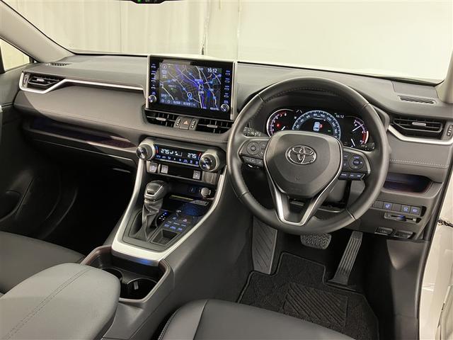 ＲＡＶ４ Ｇ　Ｂカメラ　パワーウインドウ　カーテンエアバック　運転席パワーシート　ワンオーナ　イモビライザー　ＡＣ１００Ｖ電源　キーレス　ＥＴＣ付　ＬＥＤヘッドライ　クルコン　オートエアコン　横滑り防止装置　ナビ（5枚目）
