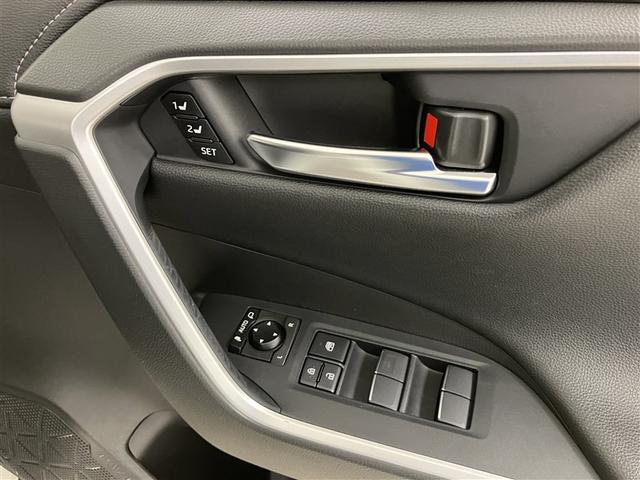 ＲＡＶ４ Ｇ　Ｂカメラ　パワーウインドウ　カーテンエアバック　運転席パワーシート　ワンオーナ　イモビライザー　ＡＣ１００Ｖ電源　キーレス　ＥＴＣ付　ＬＥＤヘッドライ　クルコン　オートエアコン　横滑り防止装置　ナビ（25枚目）