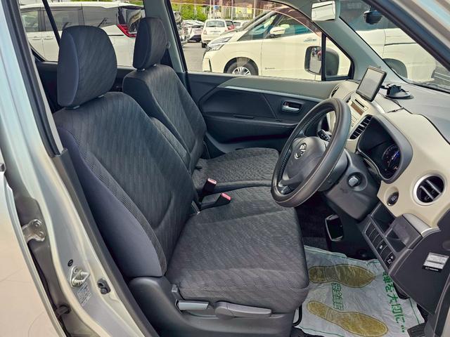 フレア ＸＳ　純正オーディオ・外付けＤｉ－ＮＡＶＩ・ドライブレコーダー・ＥＴＣ・オートエアコン・スマートキー・プッシュスタート・電動格納ミラー・純正１４インチアルミホイール（6枚目）