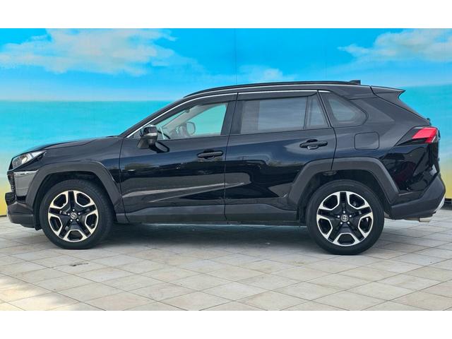 ＲＡＶ４ アドベンチャー　純正ナビ・トヨタセーフティセンス・アダプティブクルーズコントロール・パワートランクリッド・ブラインドスポットモニター・バックカメラ・Ｂｌｕｅｔｏｏｔｈ接続・ＥＴＣ・ＴＶ・純正１９インチアルミホイール（2枚目）