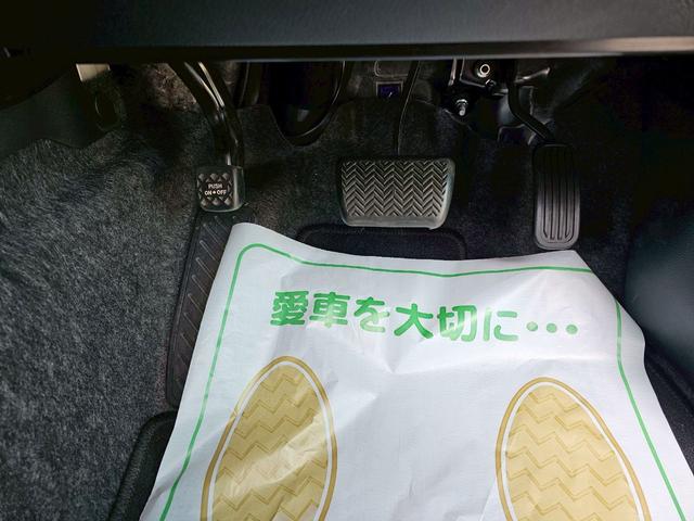 アクア Ｘ　純正ナビ・トヨタセーフティセンス・アダプティブクルーズコントロール・バックカメラ・Ｂｌｕｅｔｏｏｔｈ接続・ＵＳＢ接続・純正１５インチスチールホイール（5枚目）