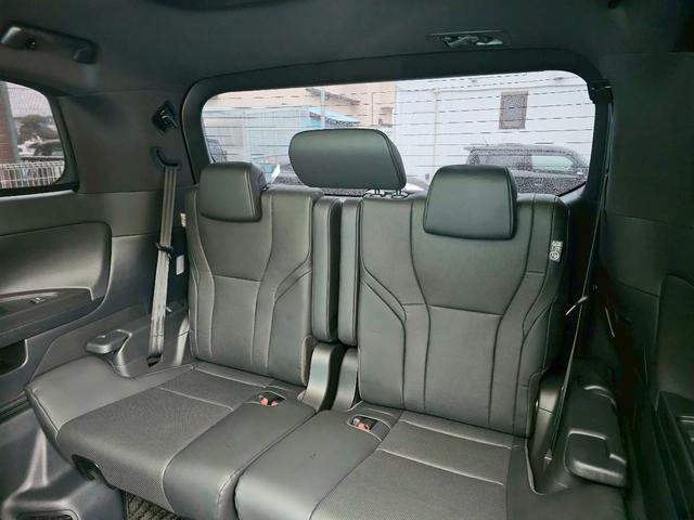 アルファード Z 左右独立ムーンルーフ・デジタルインナーミラー・フリップダウンモニター・スペアタイヤ・純正ナビ・トヨタセーフティセンス・全周囲カメラ・シートヒーター・シートクーラー・HDMI接続・ETC・おくだけ充電(20枚目)