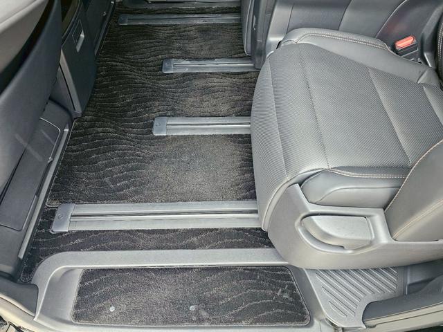 アルファード Z 左右独立ムーンルーフ・デジタルインナーミラー・フリップダウンモニター・スペアタイヤ・純正ナビ・トヨタセーフティセンス・全周囲カメラ・シートヒーター・シートクーラー・HDMI接続・ETC・おくだけ充電(61枚目)