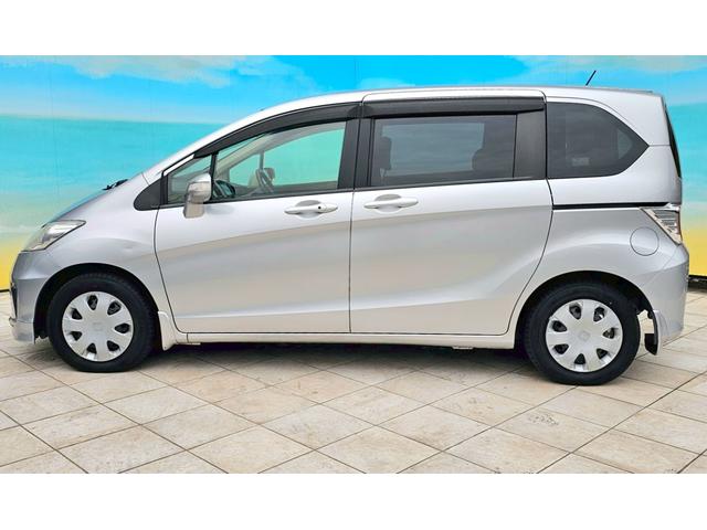 フリード G ジャストセレクション 純正ナビ・後席モニター・バックカメラ・Bluetooth接続・TV・ETC・USB接続・ドライブレコーダー・片側電動スライドドア・キーレス・純正15インチスチールホイール・(2枚目)