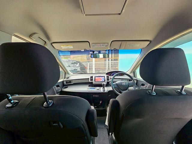 フリード G ジャストセレクション 純正ナビ・後席モニター・バックカメラ・Bluetooth接続・TV・ETC・USB接続・ドライブレコーダー・片側電動スライドドア・キーレス・純正15インチスチールホイール・(9枚目)