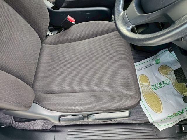 フリード G ジャストセレクション 純正ナビ・後席モニター・バックカメラ・Bluetooth接続・TV・ETC・USB接続・ドライブレコーダー・片側電動スライドドア・キーレス・純正15インチスチールホイール・(37枚目)