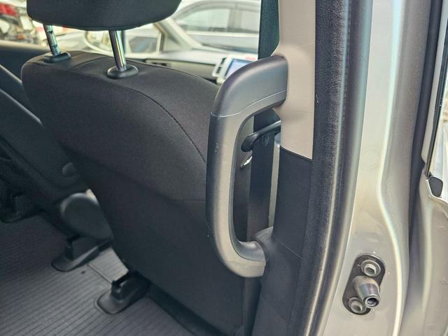 フリード G ジャストセレクション 純正ナビ・後席モニター・バックカメラ・Bluetooth接続・TV・ETC・USB接続・ドライブレコーダー・片側電動スライドドア・キーレス・純正15インチスチールホイール・(48枚目)