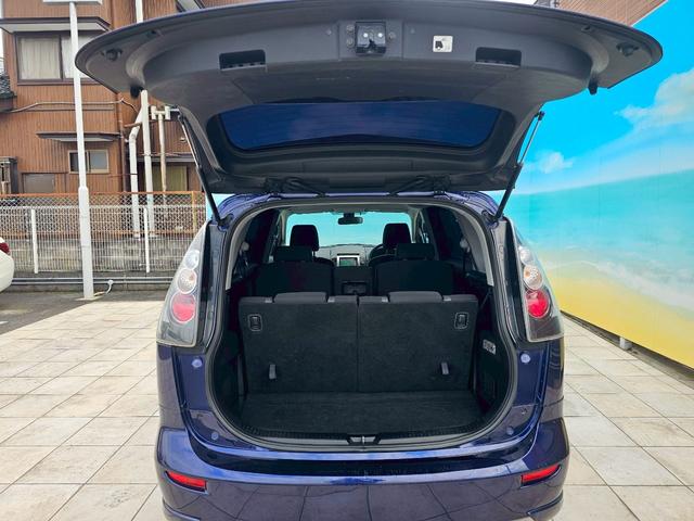 プレマシー ２０Ｚ　社外ナビ・バックモニター・Ｂｌｕｅｔｏｏｔｈ接続・両側電動スライドドア・ＥＴＣ・ＴＶ・電動格納ミラー・オートライト・オートエアコン・純正１７インチアルミホイール（11枚目）