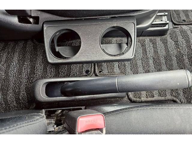 プレマシー ２０Ｚ　社外ナビ・バックモニター・Ｂｌｕｅｔｏｏｔｈ接続・両側電動スライドドア・ＥＴＣ・ＴＶ・電動格納ミラー・オートライト・オートエアコン・純正１７インチアルミホイール（23枚目）