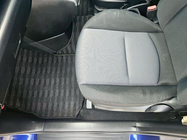 プレマシー ２０Ｚ　社外ナビ・バックモニター・Ｂｌｕｅｔｏｏｔｈ接続・両側電動スライドドア・ＥＴＣ・ＴＶ・電動格納ミラー・オートライト・オートエアコン・純正１７インチアルミホイール（32枚目）