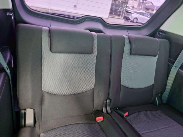 プレマシー ２０Ｚ　社外ナビ・バックモニター・Ｂｌｕｅｔｏｏｔｈ接続・両側電動スライドドア・ＥＴＣ・ＴＶ・電動格納ミラー・オートライト・オートエアコン・純正１７インチアルミホイール（44枚目）