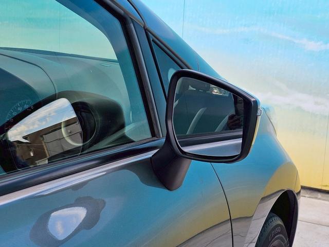 ノート Ｘ　純正ナビ・スマートルームミラー・アラウンドビューモニター・エマージェンシーブレーキ・Ｂｌｕｅｔｏｏｔｈ接続・ＴＶ・オートライト・プッシュスタート・純正１４インチスチールホイール（49枚目）