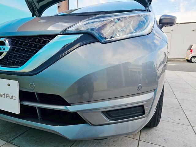 ノート Ｘ　純正ナビ・スマートルームミラー・アラウンドビューモニター・エマージェンシーブレーキ・Ｂｌｕｅｔｏｏｔｈ接続・ＴＶ・オートライト・プッシュスタート・純正１４インチスチールホイール（56枚目）