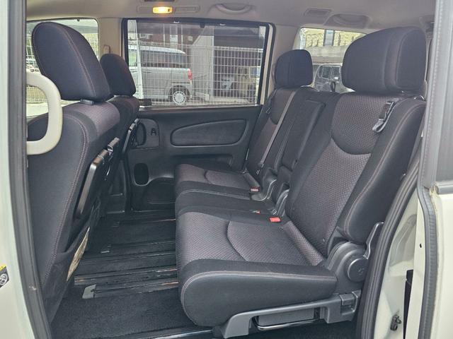 セレナ ハイウェイスターG S-ハイブリッド 社外ナビ・後席モニター・オートクルーズコントロール・バックモニター・Bluetooth接続・TV・ETC・両側電動スライドドア・純正16インチアルミホイール(8枚目)