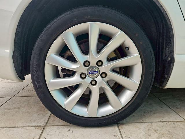 Ｖ７０ Ｔ４　ＳＥ　純正ナビ・本革シート・バックモニター・セーフティパッケージ・シートエアコン・ＴＶ・ルーフレール・パワーバックドア・クルーズコントロール・メモリーシート・ブラインドスポットモニター（49枚目）