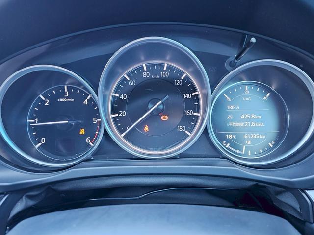 ＣＸ－５ ＸＤ　６速ＭＴ・ｉ－ＡＣＴＩＶＳＥＮＳＥ・３６０℃ビューモニター・レーダークルーズコントロール・Ｂｌｕｅｔｏｏｔｈ接続・ＥＴＣ・ドライブレコーダー・ＵＳＢ・純正１７インチアルミホイール（11枚目）