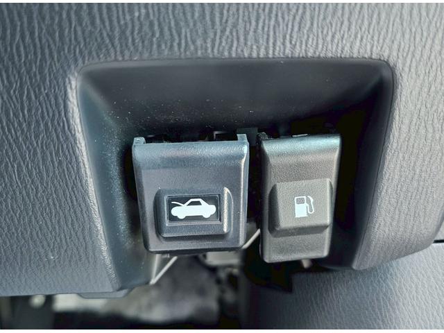 ＣＸ－５ ＸＤ　６速ＭＴ・ｉ－ＡＣＴＩＶＳＥＮＳＥ・３６０℃ビューモニター・レーダークルーズコントロール・Ｂｌｕｅｔｏｏｔｈ接続・ＥＴＣ・ドライブレコーダー・ＵＳＢ・純正１７インチアルミホイール（30枚目）