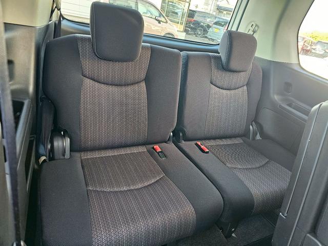 セレナ ハイウェイスター　Ｖセレクション＋セーフティ　ＳＨＶ　純正ナビ・後席モニター・アラウンドビューモニター・エマージェンシーブレーキ・クルーズコントロール・バックカメラ・ドライブレコーダー・ＥＴＣ・ＴＶ・両側電動スライドドア・純正１６インチホイール（9枚目）