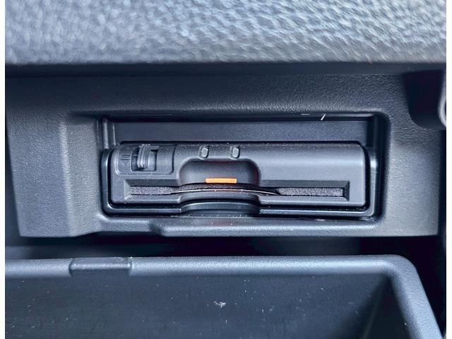 セレナ ハイウェイスター　Ｖセレクション＋セーフティ　ＳＨＶ　純正ナビ・後席モニター・アラウンドビューモニター・エマージェンシーブレーキ・クルーズコントロール・バックカメラ・ドライブレコーダー・ＥＴＣ・ＴＶ・両側電動スライドドア・純正１６インチホイール（31枚目）