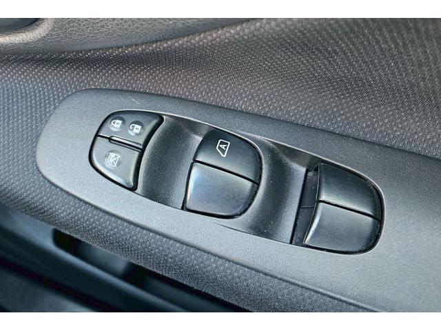 セレナ ハイウェイスター　Ｖセレクション＋セーフティ　ＳＨＶ　純正ナビ・後席モニター・アラウンドビューモニター・エマージェンシーブレーキ・クルーズコントロール・バックカメラ・ドライブレコーダー・ＥＴＣ・ＴＶ・両側電動スライドドア・純正１６インチホイール（33枚目）