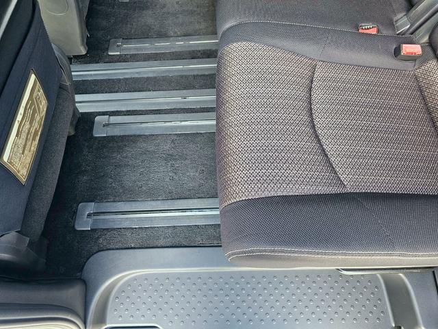 セレナ ハイウェイスター　Ｖセレクション＋セーフティ　ＳＨＶ　純正ナビ・後席モニター・アラウンドビューモニター・エマージェンシーブレーキ・クルーズコントロール・バックカメラ・ドライブレコーダー・ＥＴＣ・ＴＶ・両側電動スライドドア・純正１６インチホイール（56枚目）