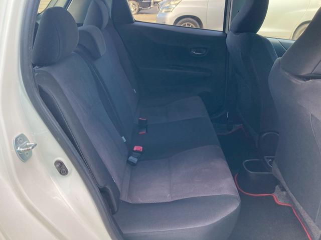 ヴィッツ RS G’s 5速MT・社外ナビ・フルセグTV・Bluetooth・社外ステアリング・HIDヘッドライト・ETC・フォグランプ・純正AW・電動格納ミラー(8枚目)